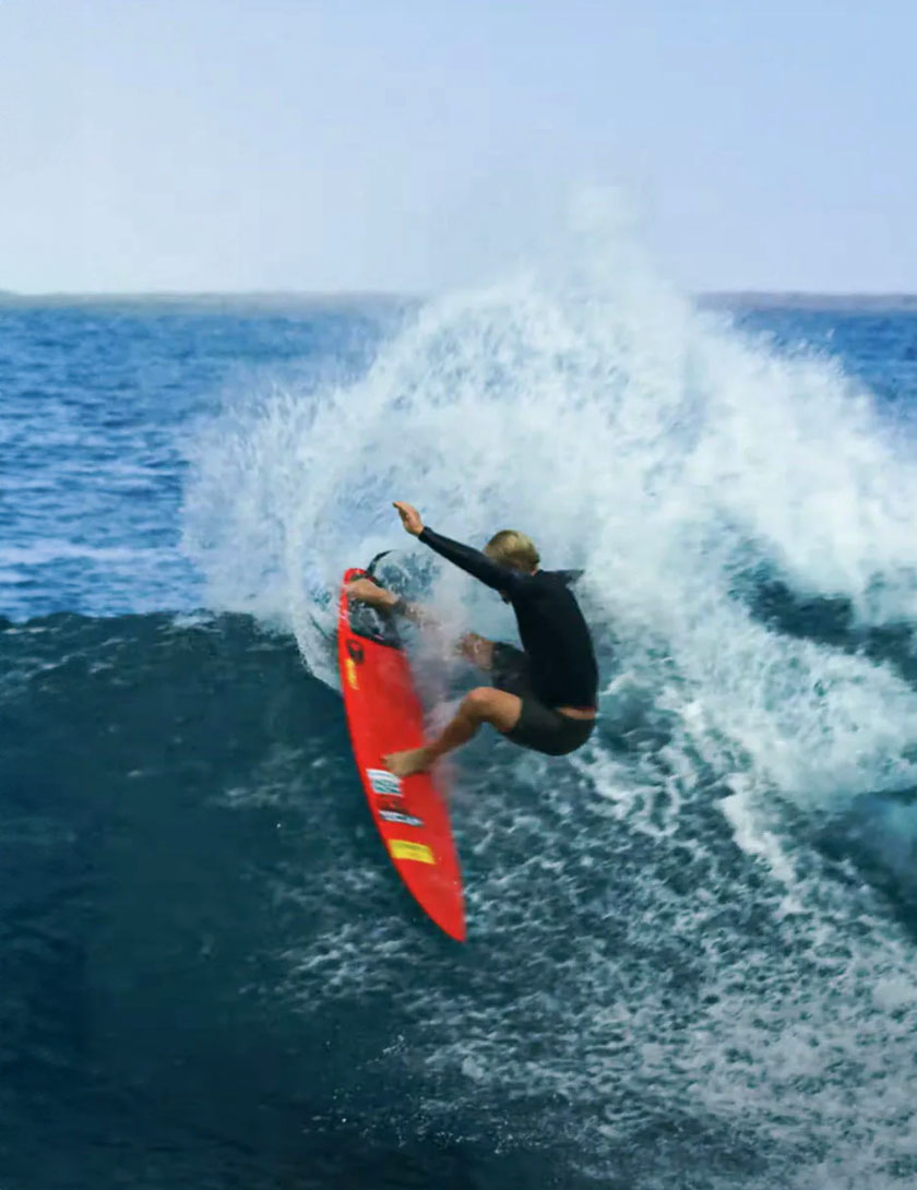 Pyzel Red Tiger Surfboard 5ft 11 FCS II - White