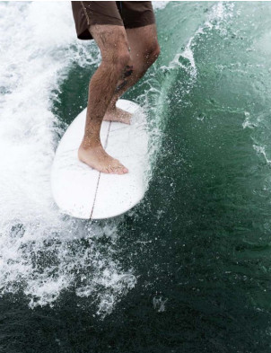 Son of Cobra Round Twin Surfboard 5ft 10 Futures - White 