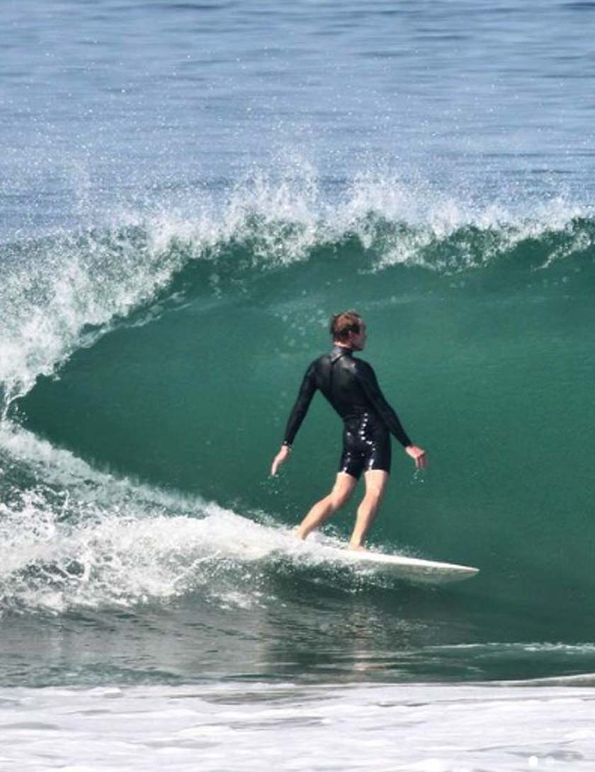 Son of Cobra Round Twin Surfboard 5ft 8 Futures - White 