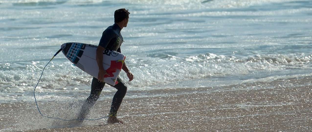 Surfing With Broken Surfboard