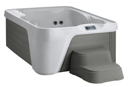 Freeflow Azure Premier - 4 Person Hot Tub