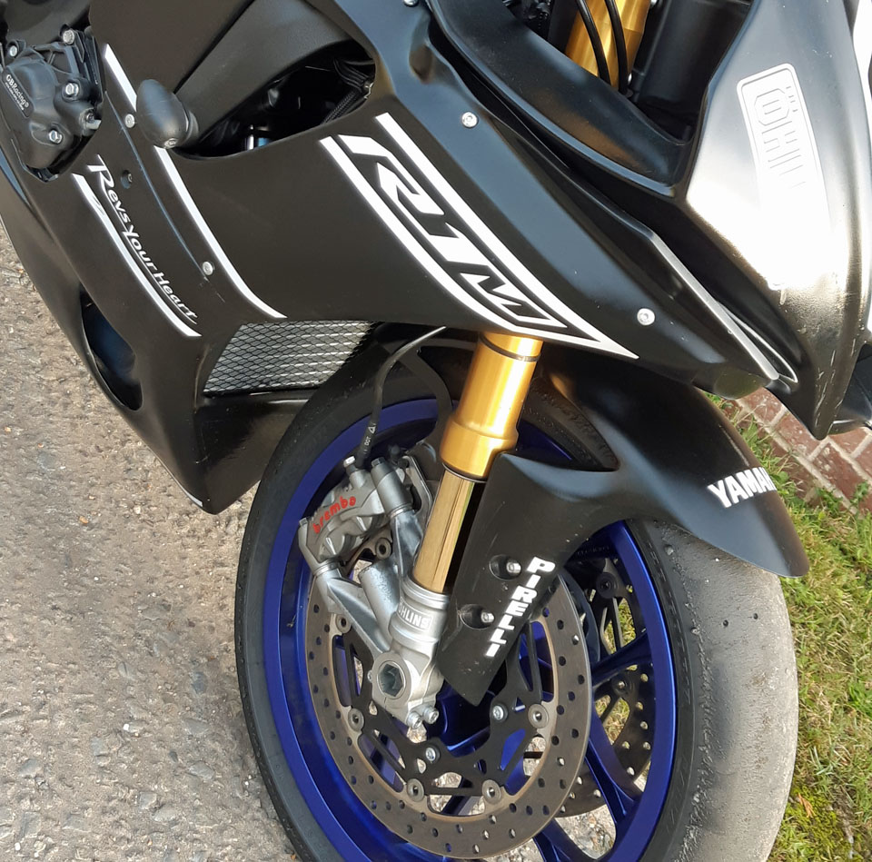 Yamaha R1M brake hose